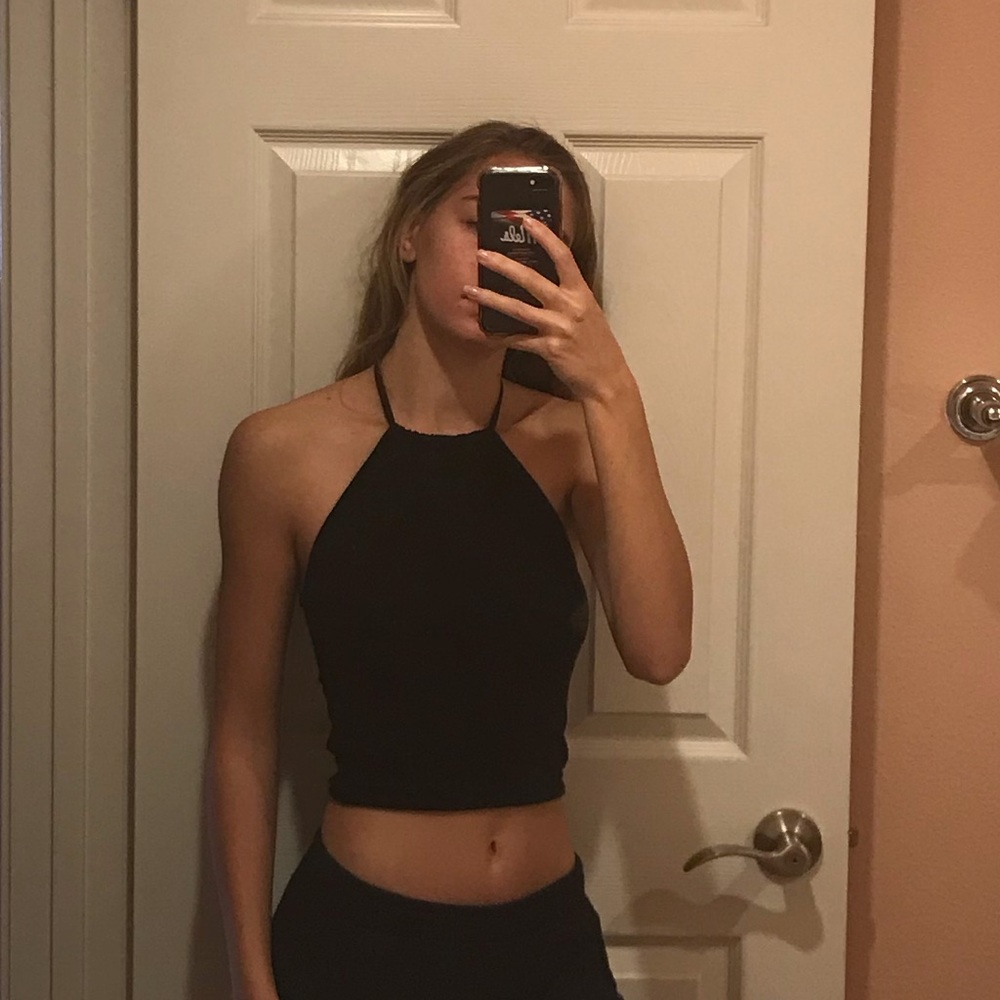 BRANDY HALTER TOP